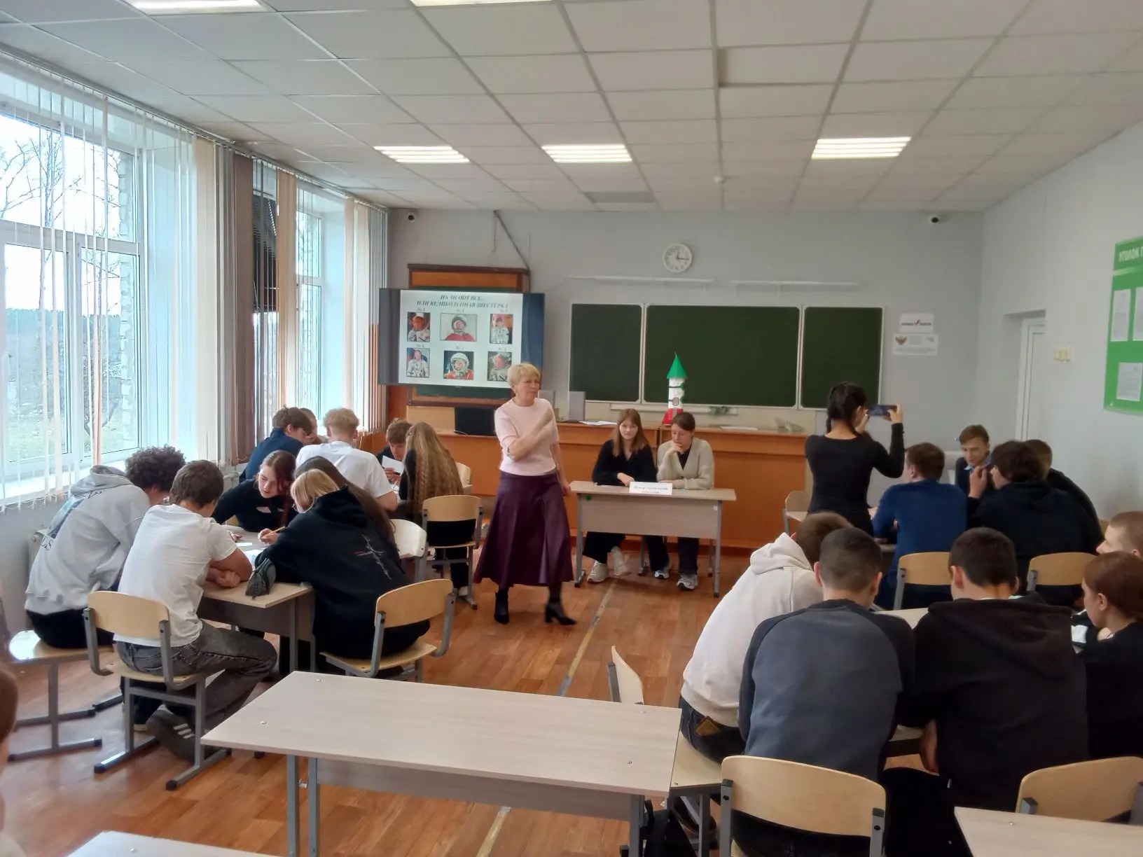 Квиз ко Дню космонавтики.